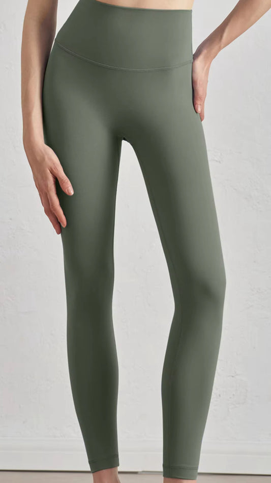 Ultimate Leggings Cedar Green